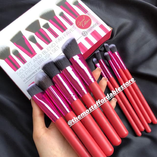 BH Cosmetics Blend And Sculp Fan Waves Brush 10 Piece Set