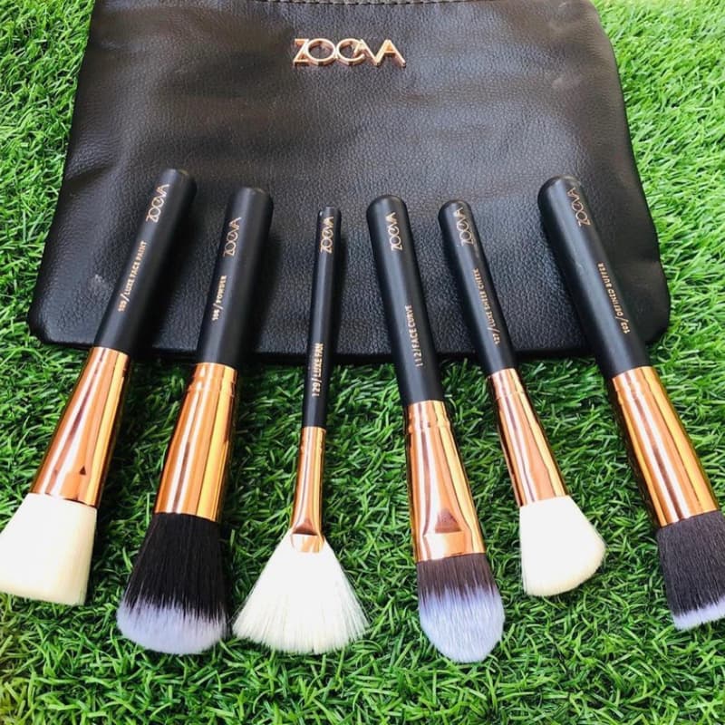 Zoeva Pack Of 12 Brushes With Pouch