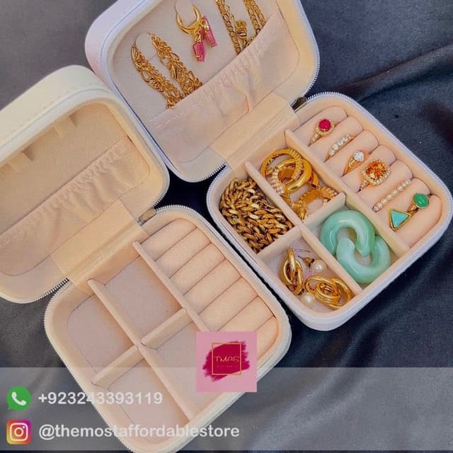 Mini jewellery organiser