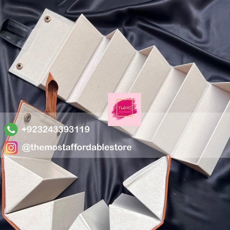 Folding Glasses Organiser